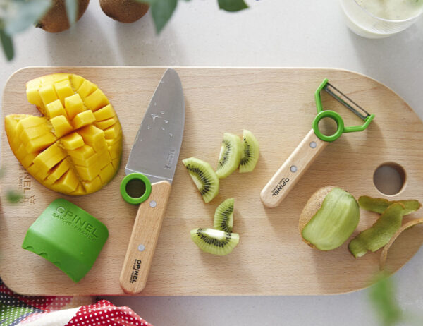 "Le Petit Chef" green children's kitchen set
