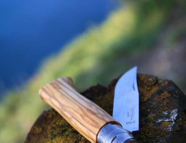 N°08 Olive Wood + Sheath