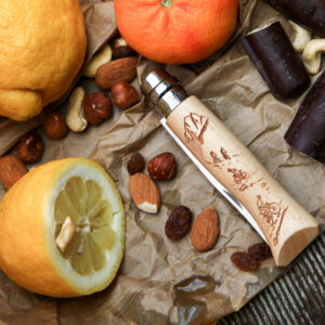 N°08 Engraved Biking