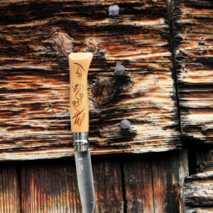 N°08 Engraved Skiing